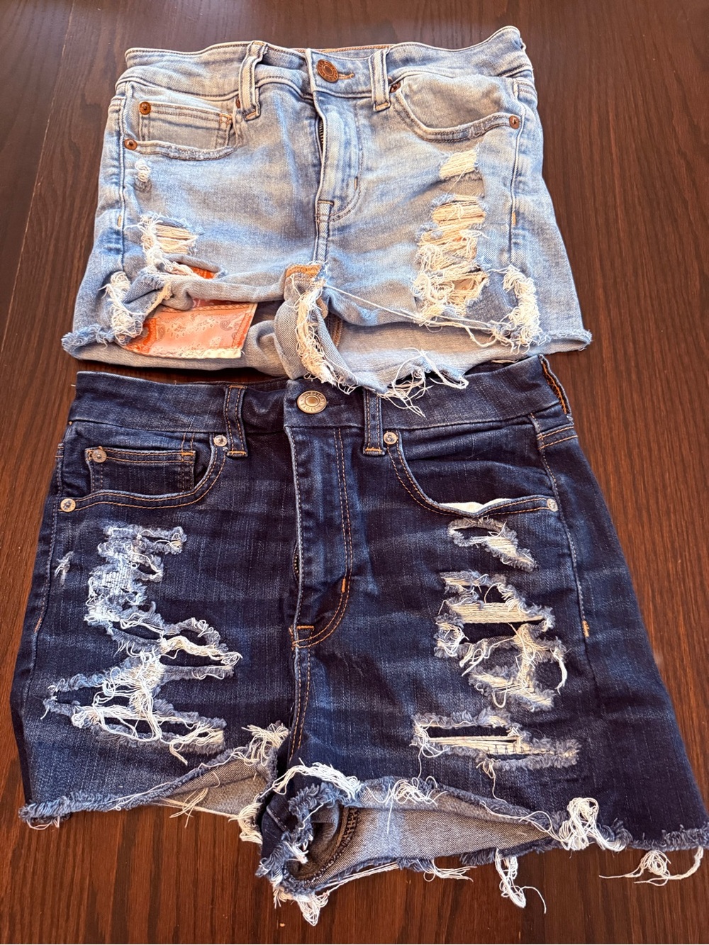 Lot of 2 American Eagle Hi-Rise Shortie Shorts Size 4 Curvy + Regular Distressed